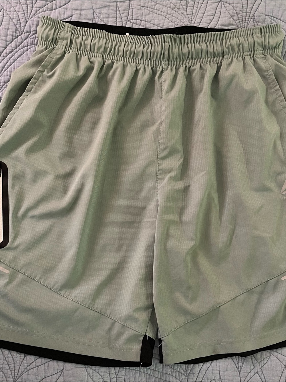 Reebok Men's Shorts.  Large          Olive Green/Black Lightweight Shorts